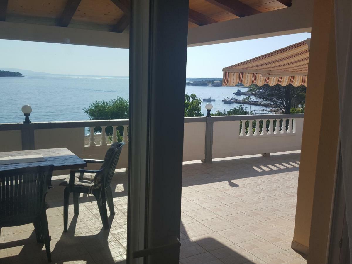 Apartmani Slavica Rab Town Exterior photo
